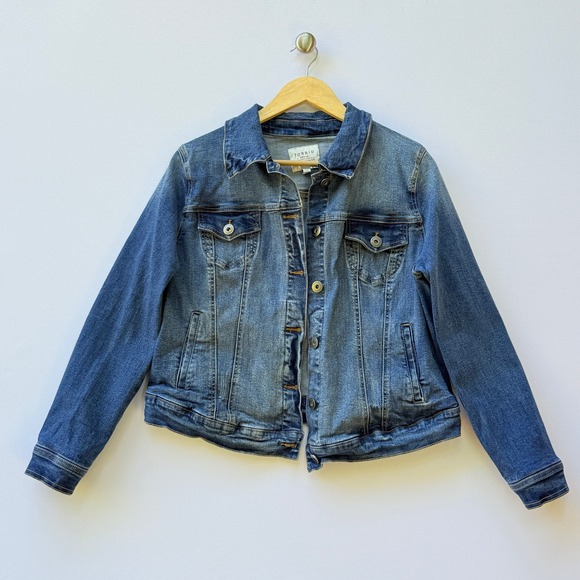 Torrid Womens Sz 0 XL Blue Wash Classic Cropped Trucker Denim Jean Jacket - Picture 1 of 8